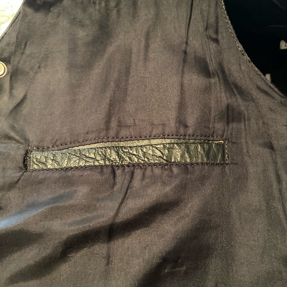 Diamond Leather Vintage Men’s Large Motorcycle Vest - Picture 3 of 9